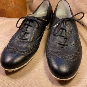 Marc Joseph NY Handcrafted leather lace up shoes